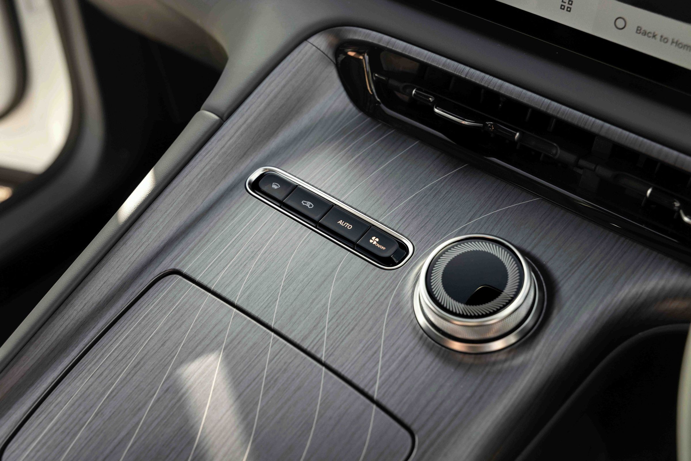 Geely Wonder Group | Geely STARRAY EM-i Interior Design
