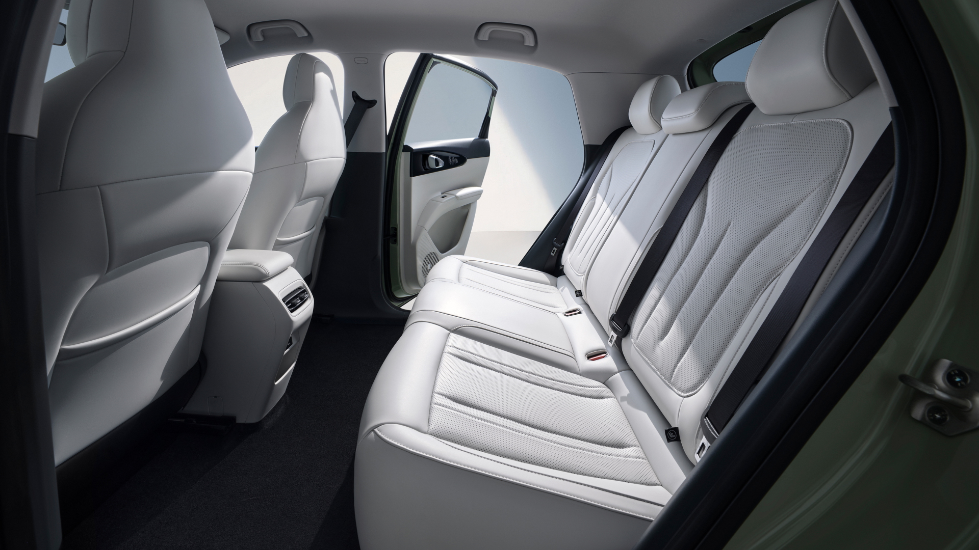 Geely Wonder Group | Geely EX2 Interior Design